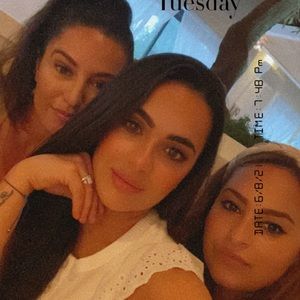 Meet your Posher, Gina